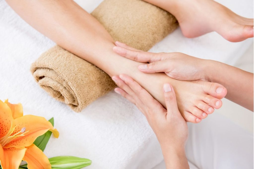 Mind & Body Reflexology - Clinic-based and mobile Reflexologist Leicestershire, Sheffield & the Algarve